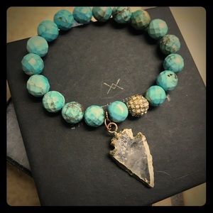 Turquoise beaded bracelet